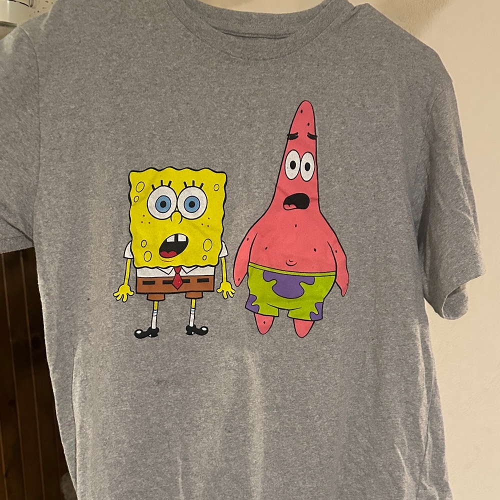 Gray Women’s SpongeBob shirt
